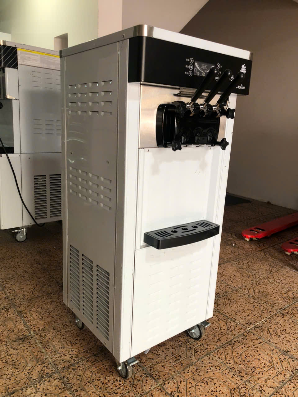 CÔNG TY TNHH CHUỖI CUNG ỨNG TẬP ĐOÀN CVSA